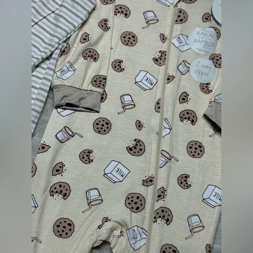 Milkberry | Baby Boy Girl Footed Bamboo Pajamas- Milk and Cookies Print | 6-9M